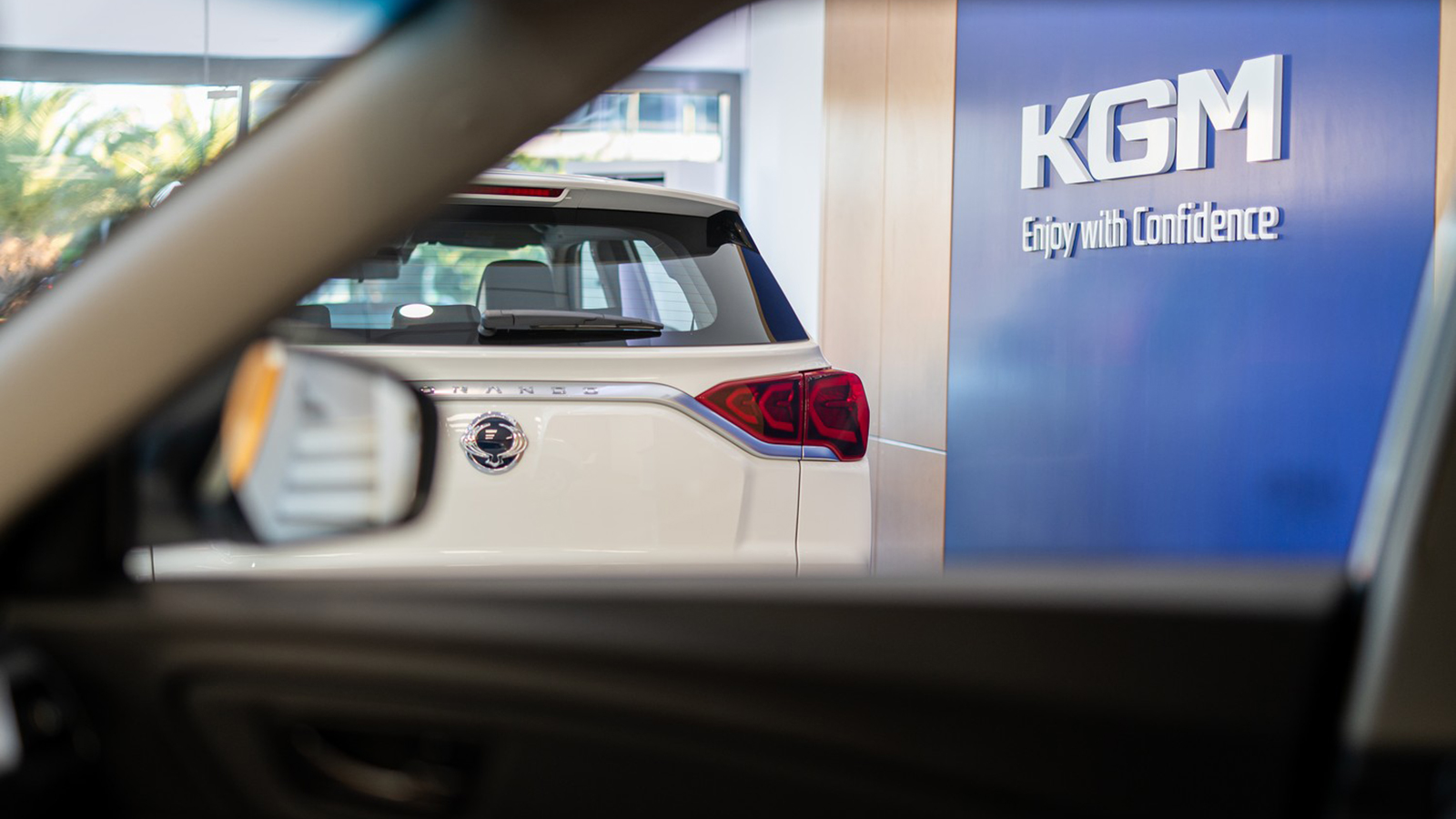 Εγκαίνια για την πρώτη έκθεση της KGM στην Ελλάδα